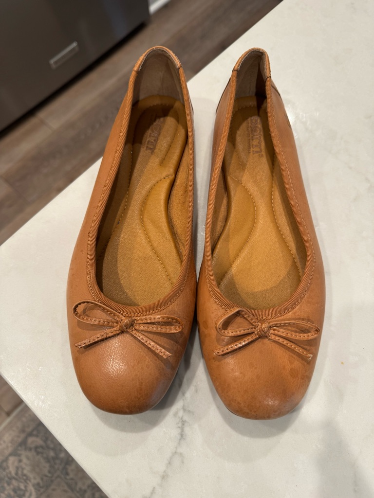 Born Leather Ballet Flats 7.5 Cognac Brown Comfort Minimalist Slip On Shoes